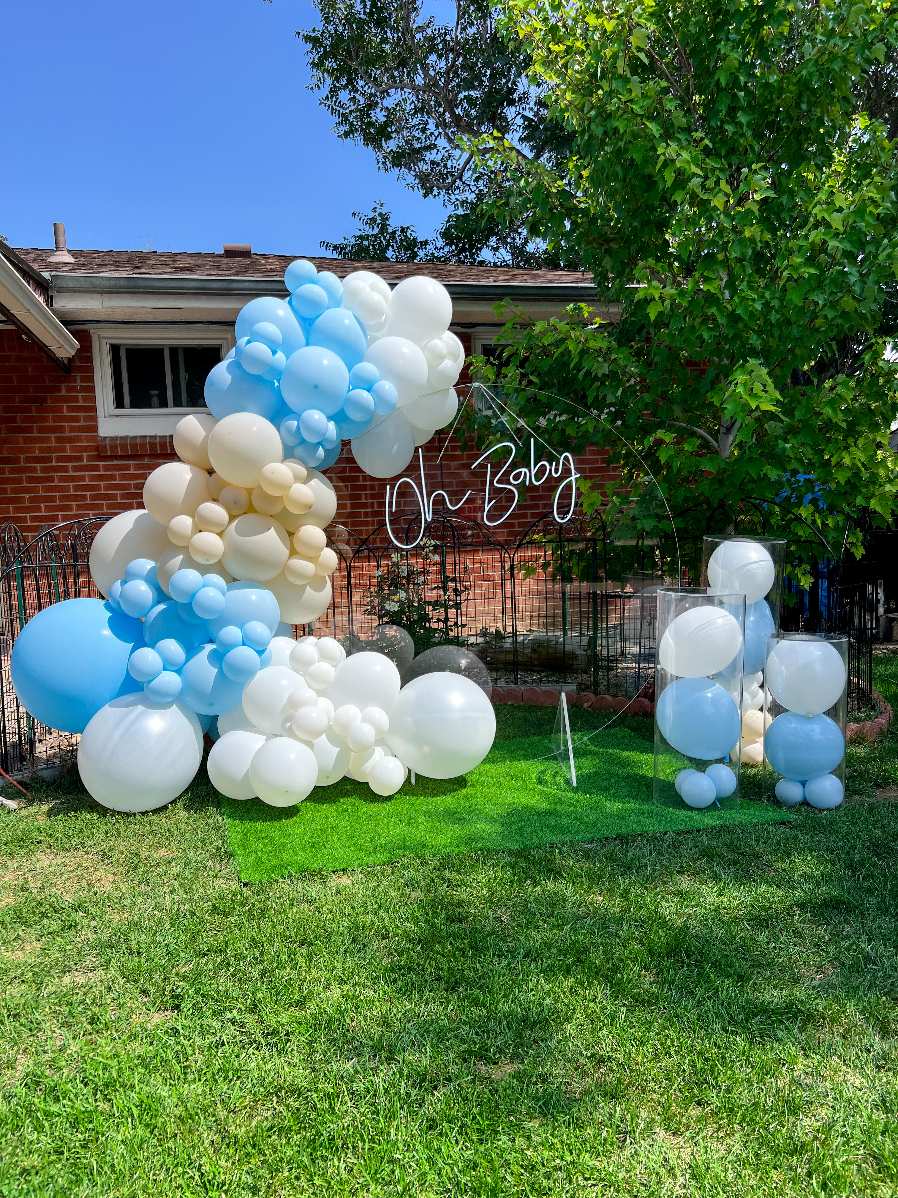 Custom balloon decorations and luxury backdrop rentals by Chuchi’s Events – perfect for birthdays, baby showers, corporate events, and more in Denver.